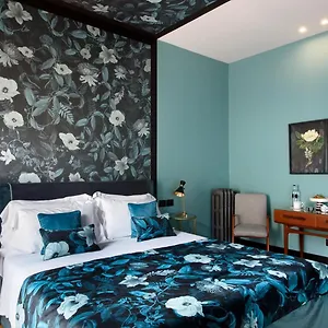 3* Bed & Breakfast Velona's Jungle Luxury