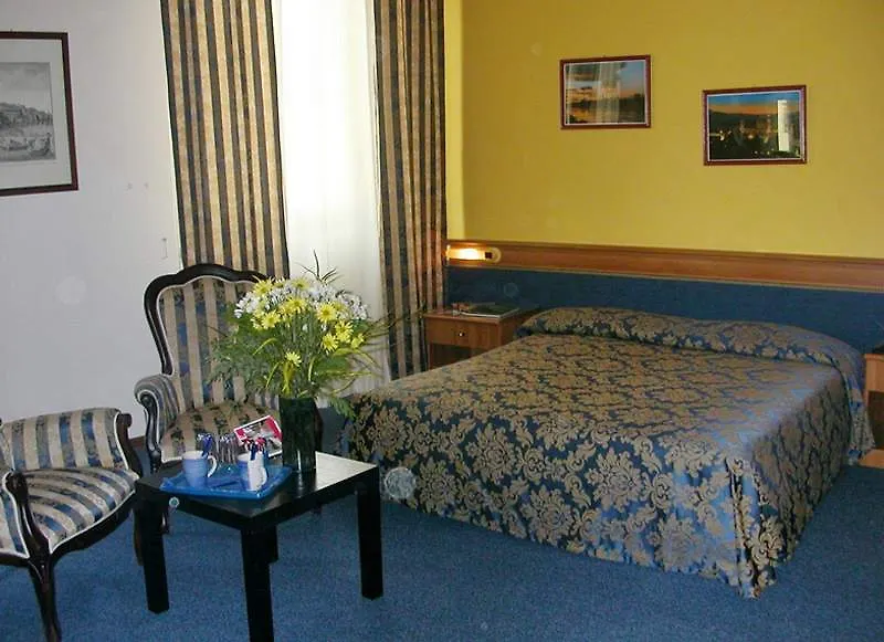 Hhb Hotel Florence