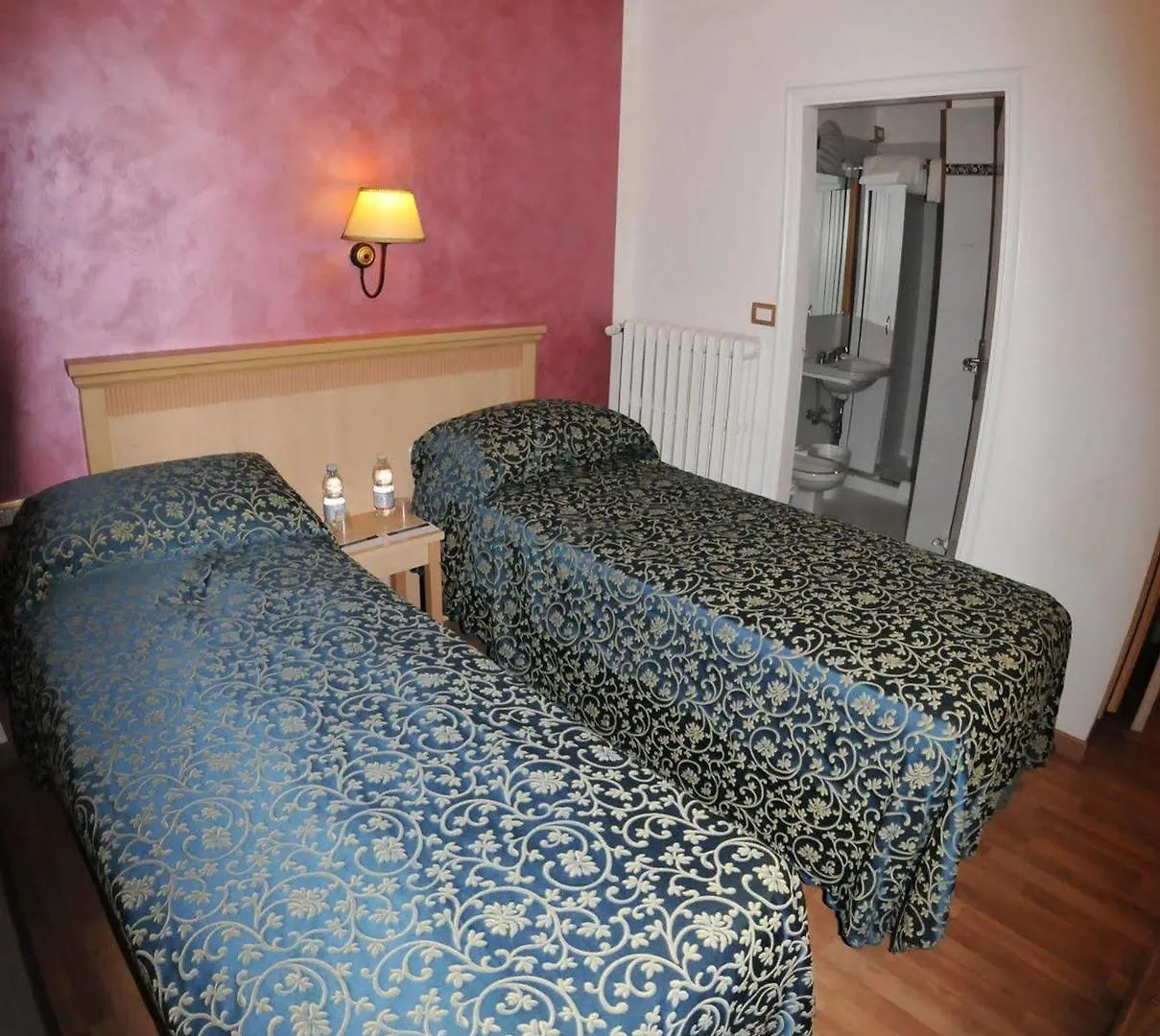 Hhb Hotel Firenze 3*,
